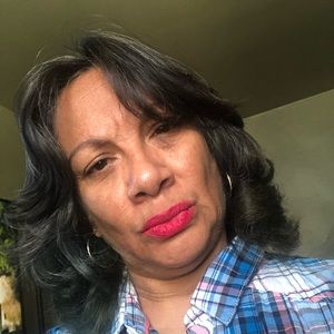 Meet your Posher, Elsa